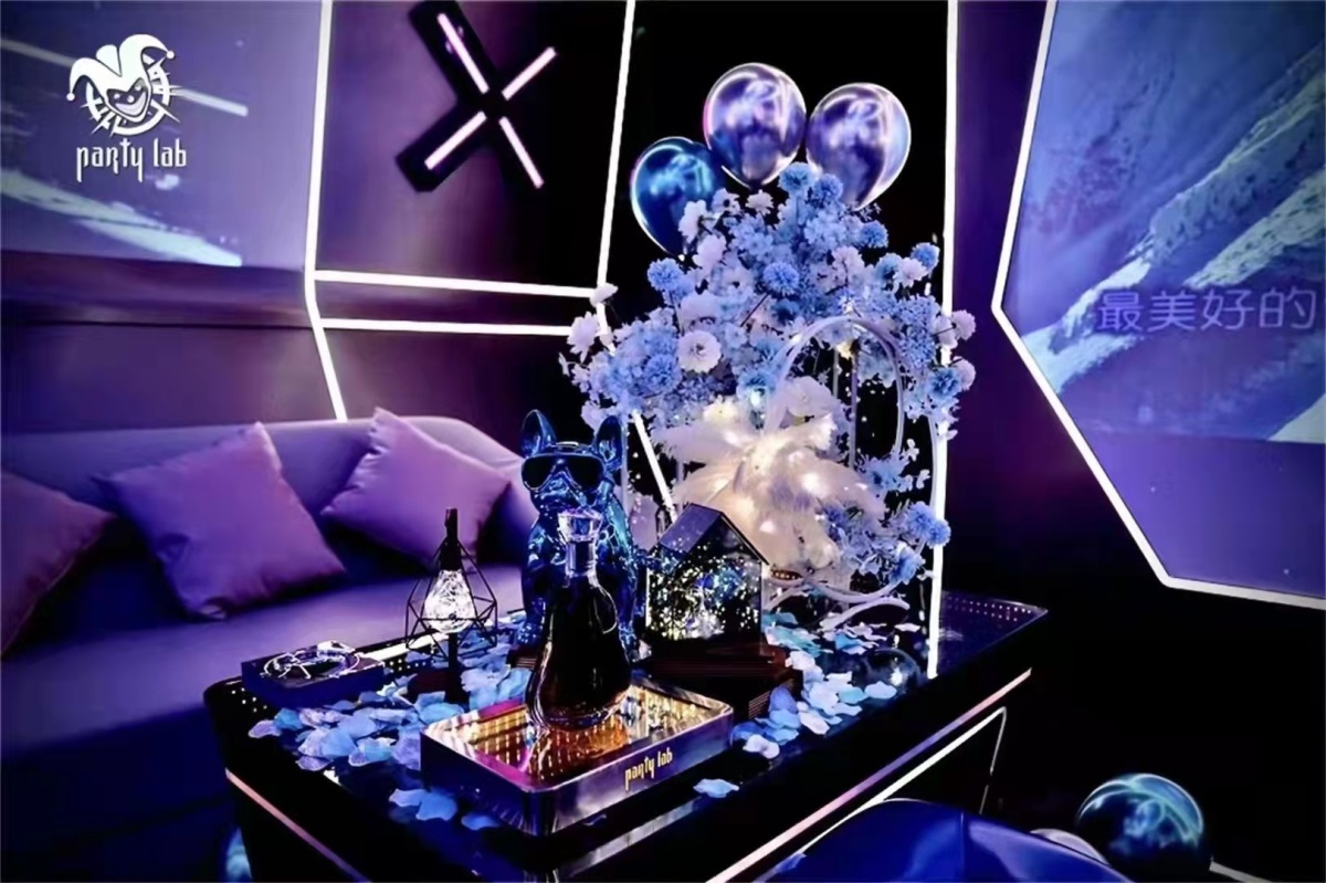 上海KTV招聘模特-上海夜总会招聘信息图片